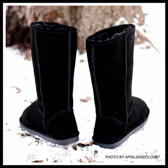BLACK SUEDE SHEARLING LINED COZY WINTER BOOTS MID CALF COMFY BOOTIES - Picture 4 of 9